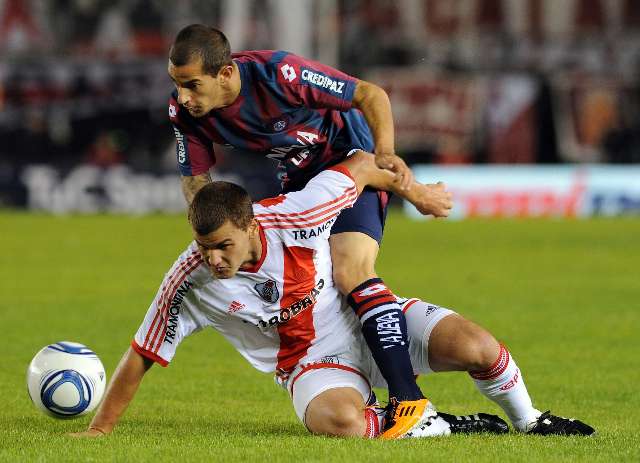 River volvió a la zona de promoción porque un error de Carrizo le costo el empate de San Lorenzo