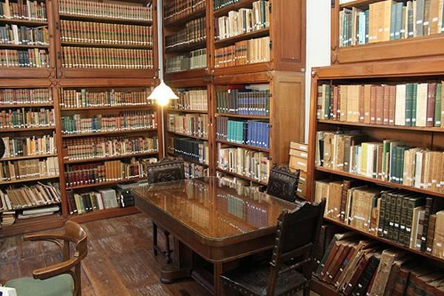 La biblioteca del museo Pueyrredón de San Isidro digitalizó su base de datos 