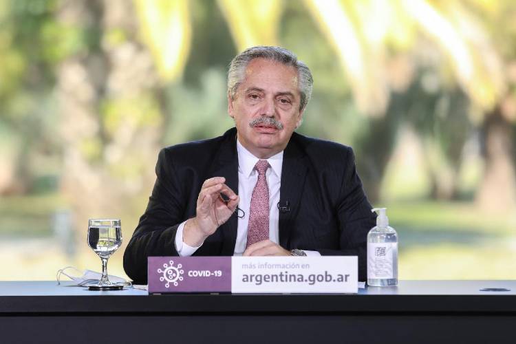 Alberto Fernández reiteró que el Estado debe regular servicios públicos para proteger al usuario