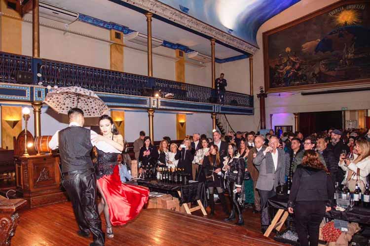 Vinos al Río vivió una noche de gala en el Palacio Cangallo