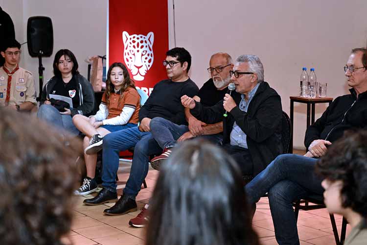 Julio Zamora en Pacheco: “Los jóvenes son clave para transformar sus inquietudes en políticas de Estado