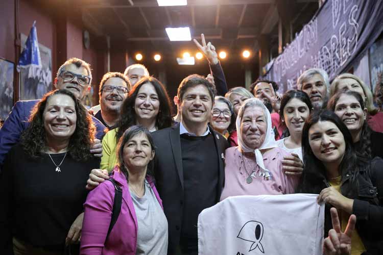 Axel Kicillof dictó clase pública en defensa de la Universidad de las Madres de Plaza de Mayo