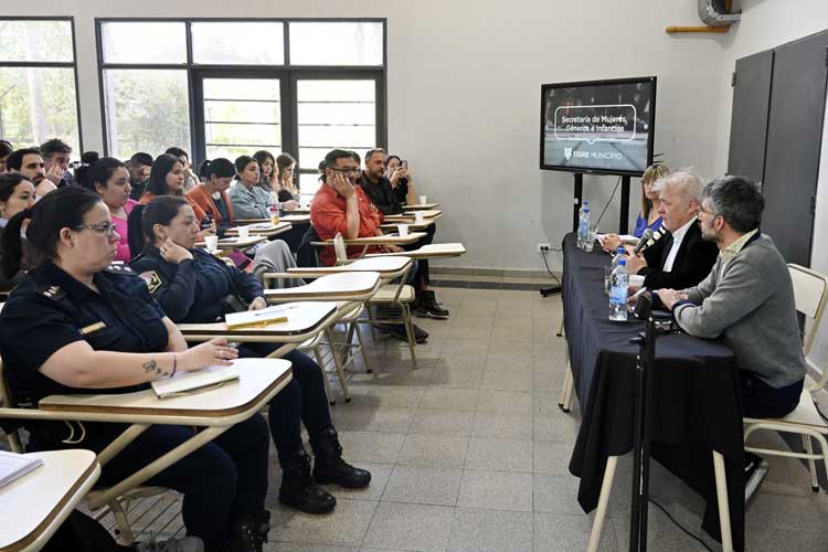 Jornada de capacitación sobre la trata de personas en Tigre: participación del Municipio y la Provincia