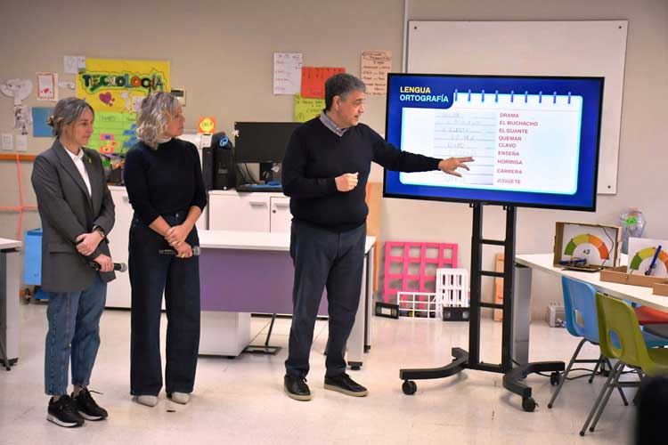 Jorge Macri presentó el nuevo diseño curricular de la escuela primaria para mejorar el aprendizaje de los chicos