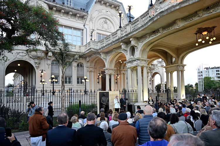 Julio Zamora homenajeó a Ricardo Ubieto en el 18° aniversario del Museo de Arte Tigre