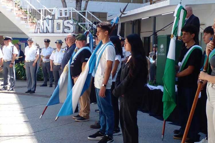 La Escuela Secundaria N° 13 de San Isidro celebró su centenario junto a la comunidad educativ