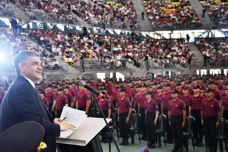 La Ciudad de Buenos Aires incorporó 1.000 nuevos policías y bomberos