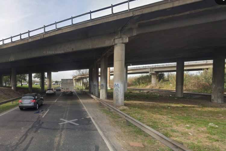 Motociclista falleció tras caer de un puente en Panamericana cerca del enlace con Camino del Buen Ayre